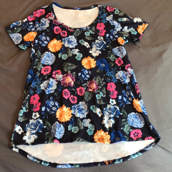 Lularoe everyday T - Picture 1 of 6